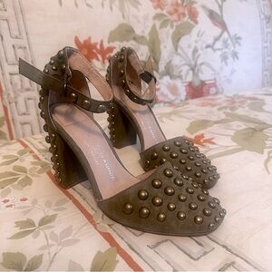 Chinese Laundry Vegas Ankle Strap Sandals